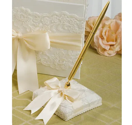 Chantilly Lace Pen Set
