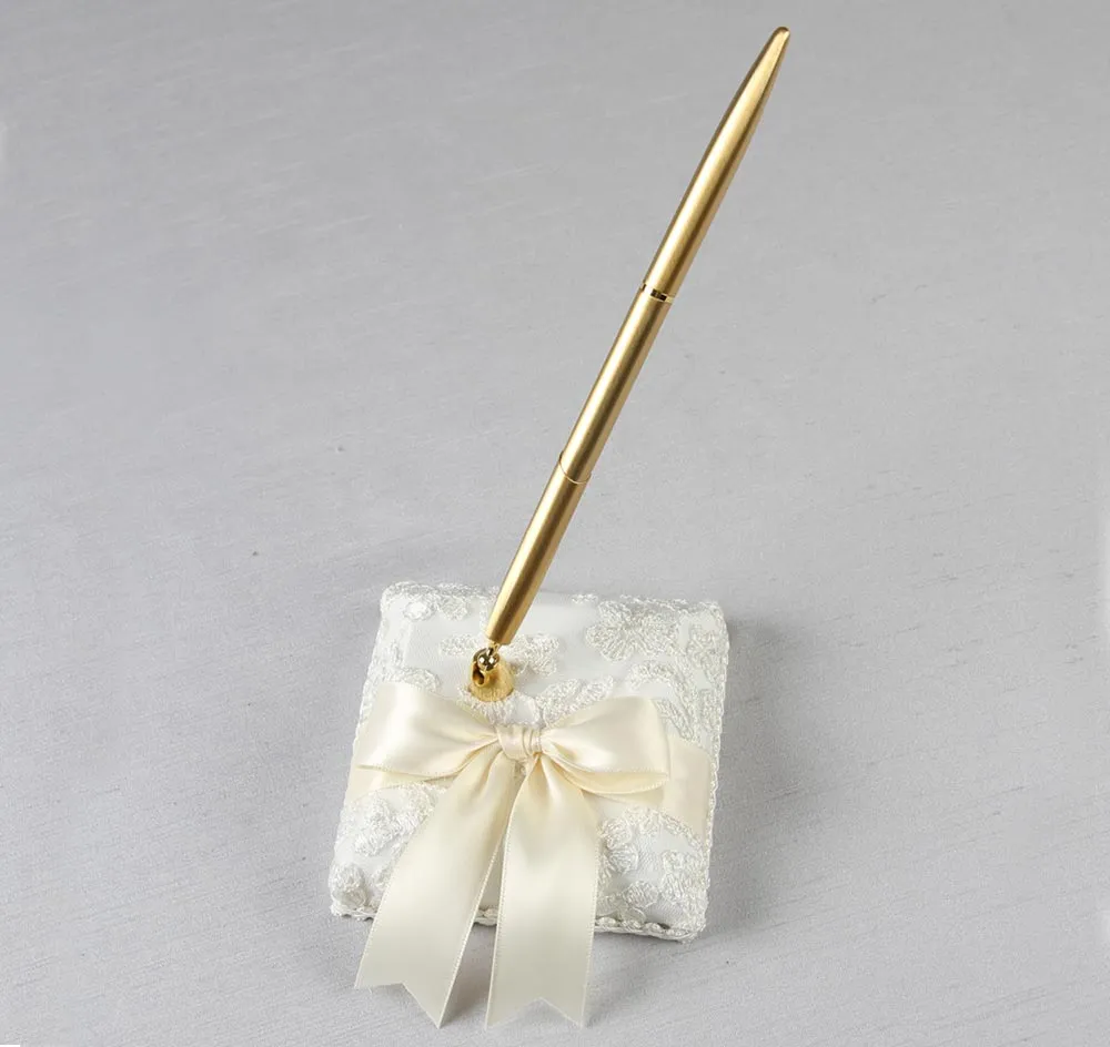 Chantilly Lace Pen Set